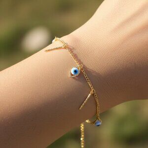 "Trendy Handmade Bracelet – A Stylish Gift for Women & Girls, MAR091710